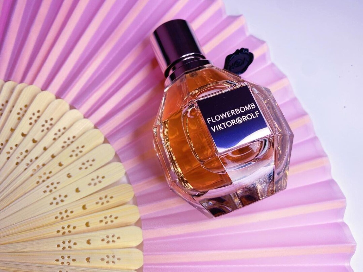 Новинка: Парфюмерная вода Pink – обзор и цена Home Fragrance Bergamot